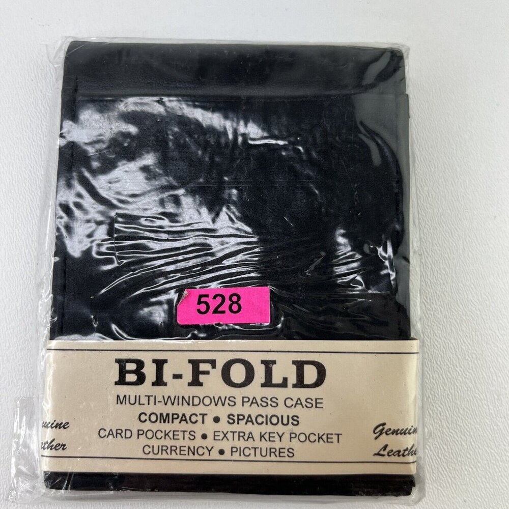 Bi-Fold Wallet Genuine Leather Black Multi-Window Pass Case Compact Spacious New
